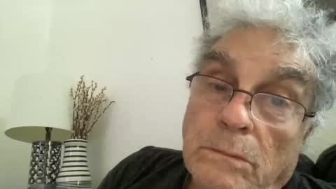 Snapshot of drtony4u222 chatting on 01-05-25, 06:13 DrTony4u222100 online show from 01-05-25, 06:13