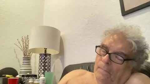 Snapshot of drtony4u222 chatting on 02-13-25, 05:26 DrTony4u222100 online show from 02-13-25, 05:26