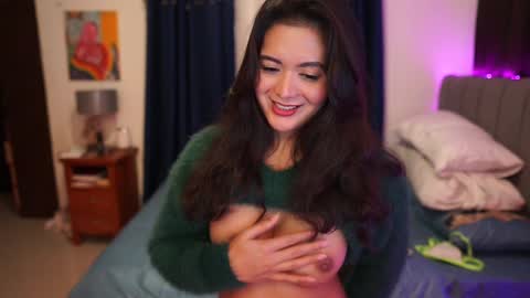Snapshot of dsexiestqueen chatting on 03-09-25, 03:27 Trixy Latex Doll online show from 03-09-25, 03:27