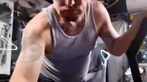 Snapshot of dsmock chatting on 10-20-25, 04:57 dsmock online show from 10-20-25, 04:57