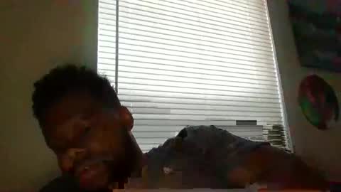 Snapshot of dsmoov_ chatting on 09-18-25, 12:29 SmoovFanz online show from 09-18-25, 12:29