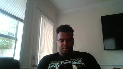 Snapshot of dsmoov_ chatting on 10-18-25, 03:24 SmoovFanz online show from 10-18-25, 03:24