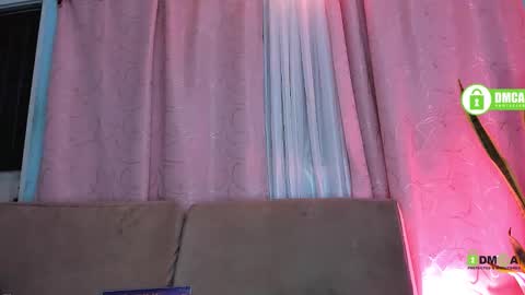 duamilktits online show from 11-24-25, 08:36