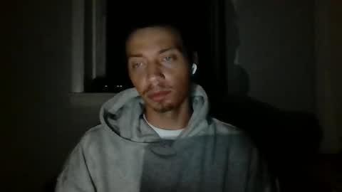 Snapshot of dubz07 chatting on 12-14-25, 06:41 dubz07 online show from 12-14-25, 06:41