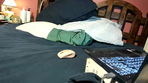 Doug online show from 01-09-26, 03:04