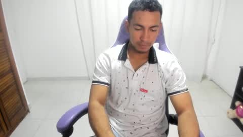 Duilber online show from 10-24-25, 03:08