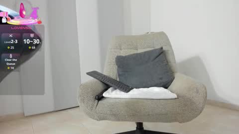 Dulce online show from 03-19-26, 08:51