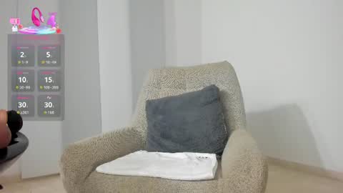 Dulce online show from 06-16-26, 08:39