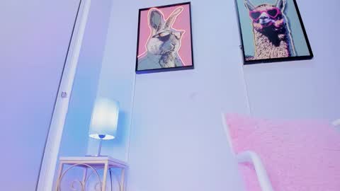 dulce__fiore07 online show from 03-16-26, 12:09