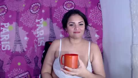 Dulce online show from 12-18-24, 06:53