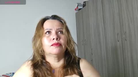 Snapshot of dulce_anahi_ chatting on 11-15-25, 01:58 Im Dulce online show from 11-15-25, 01:58