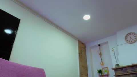 Snapshot of dulce_celeste15 chatting on 02-27-26, 08:53 C E L E S T E online show from 02-27-26, 08:53