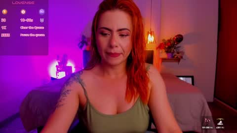 Snapshot of dulce_charlottee chatting on 02-09-25, 07:19 DULCE online show from 02-09-25, 07:19