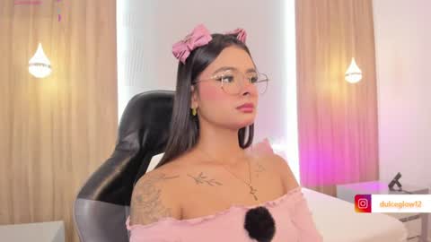 D U L C E online show from 06-27-26, 03:50