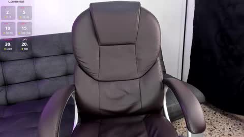 Snapshot of dulce_kitty13 chatting on 11-14-25, 03:05 Kitty online show from 11-14-25, 03:05