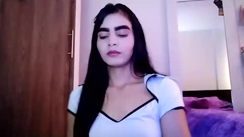 Snapshot of dulce_lucero chatting on 12-03-24, 05:55 dulce_lucero online show from 12-03-24, 05:55