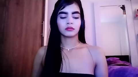 Snapshot of dulce_lucero chatting on 12-15-24, 07:10 dulce_lucero online show from 12-15-24, 07:10
