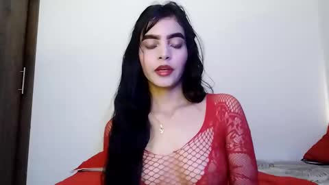 Snapshot of dulce_lucero chatting on 01-13-25, 06:16 dulce_lucero online show from 01-13-25, 06:16