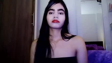 Snapshot of dulce_lucero chatting on 02-05-25, 04:03 dulce_lucero online show from 02-05-25, 04:03