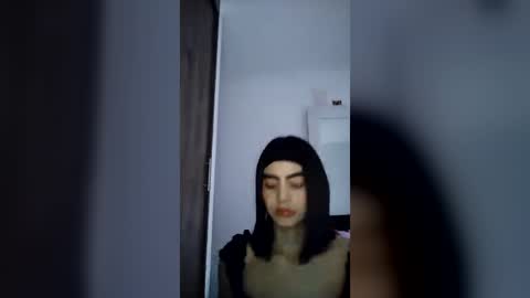 Snapshot of dulce_lucero chatting on 07-07-26, 04:33 dulce_lucero online show from 07-07-26, 04:33