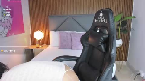 N A T Y online show from 01-31-25, 09:05