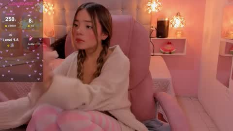 Dulce  online show from 11-13-25, 08:08