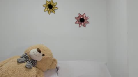 Dulce  online show from 01-16-25, 12:53