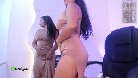 Dulce  online show from 05-10-26, 11:37