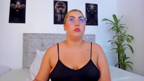 dulceedens_1 online show from 02-23-25, 08:44