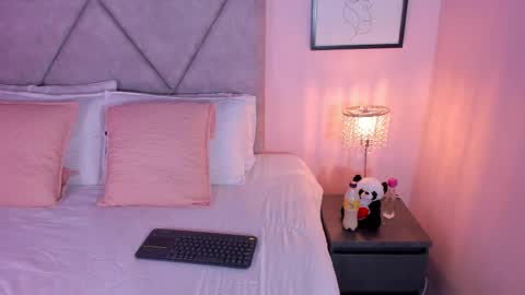 Dulcee Garcia online show from 02-26-26, 08:19