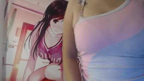 Snapshot of dulceemariaa__ chatting on 10-31-25, 08:21 Dulce Maria online show from 10-31-25, 08:21