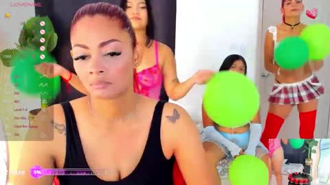 dulcelola_ online show from 05-01-26, 03:16