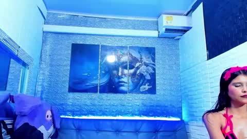 dulcemystery online show from 10-11-25, 03:32