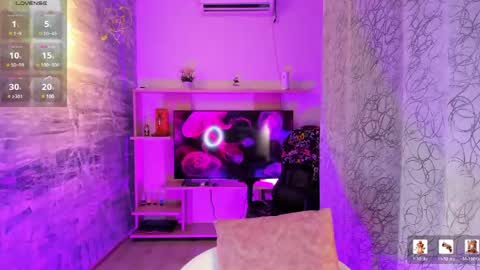 dulceprince1 online show from 05-10-26, 11:15