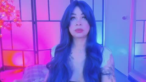 Juana online show from 09-19-25, 04:58