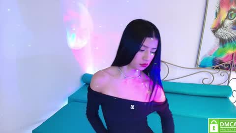 Snapshot of dulcetorres_ chatting on 01-18-25, 01:08 Dulce online show from 01-18-25, 01:08