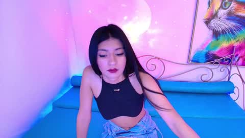 Snapshot of dulcetorres_ chatting on 02-08-25, 04:25 Dulce online show from 02-08-25, 04:25
