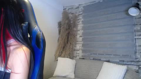 Snapshot of dulcetorresvg chatting on 05-22-26, 03:35 Dulce online show from 05-22-26, 03:35