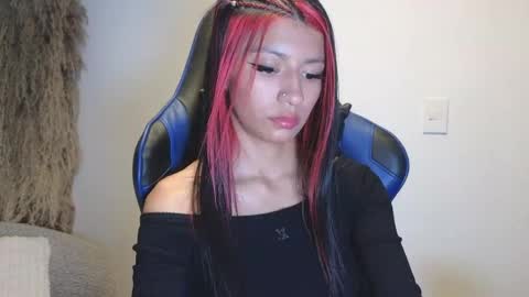 Snapshot of dulcetorresvg chatting on 05-29-26, 04:21 Dulce online show from 05-29-26, 04:21