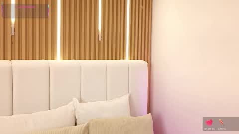 Dulcey online show from 02-20-26, 03:58