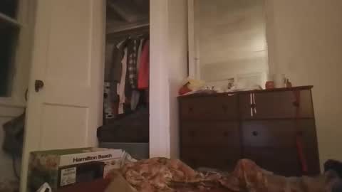 Buffy Glimmers online show from 02-18-26, 12:39