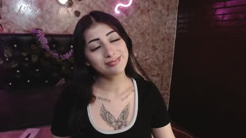 Snapshot of dulcinea77gp chatting on 06-02-26, 04:25 Sahara online show from 06-02-26, 04:25