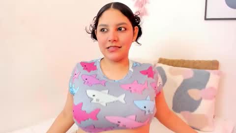 Dulce online show from 09-15-25, 07:36