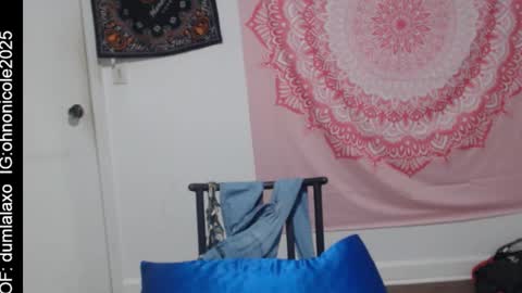 the only advantage you have over me is that u can kiss my ass and i cant  online show from 01-09-26, 06:38