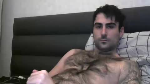 Snapshot of dummodarknight chatting on 03-10-26, 09:53 The Dark Knight online show from 03-10-26, 09:53