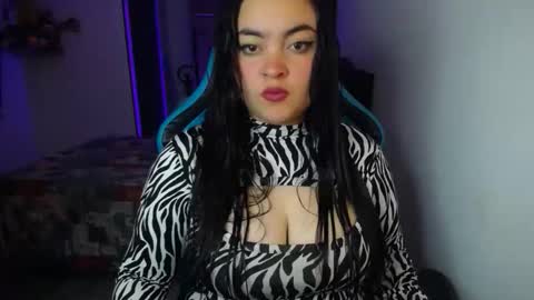 Nicole   online show from 09-22-25, 06:04