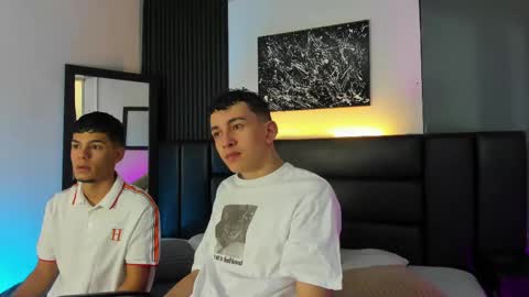 Snapshot of duolust chatting on 09-14-25, 12:15 Thomas and Noah online show from 09-14-25, 12:15