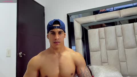 duran_dhikol1 online show from 01-11-25, 03:02