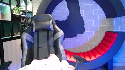 duskybeautyy online show from 03-12-26, 08:04