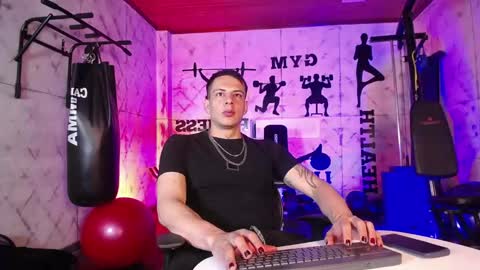 Dustin Sonne online show from 02-23-26, 03:37